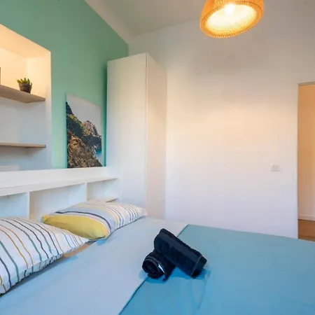 The Big Flat - Hypercentre - Car Park - Virtual Tour Apartment