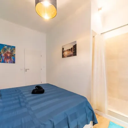 The Big Flat - Hypercentre - Car Park - Virtual Tour Apartment